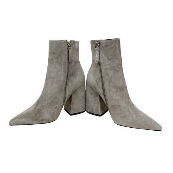 SOLD! Alias Mae Ahara Grey Suede Pointed Toe Chunky Heel Ankle Boots - Picture 8 of 14
